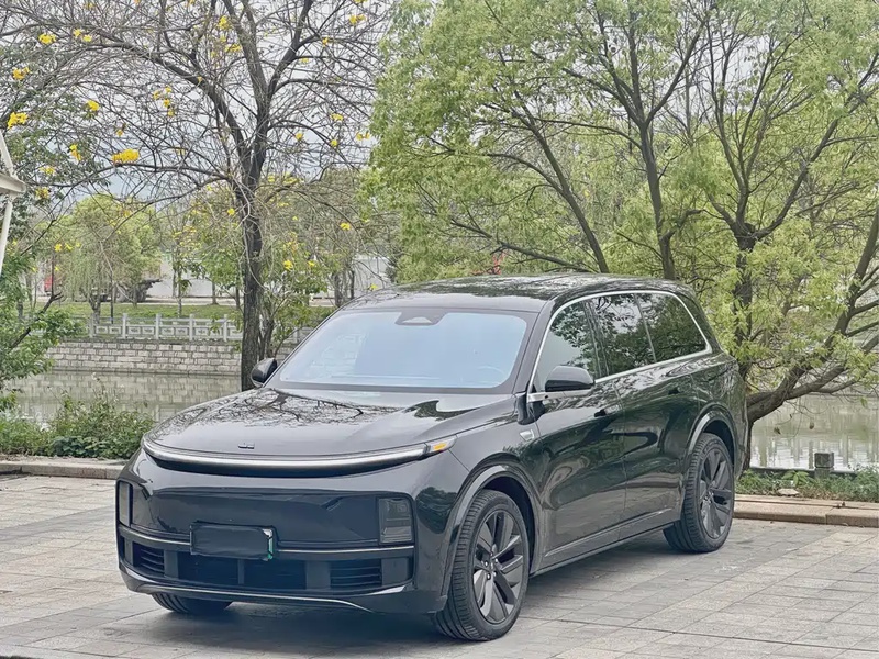 Li Auto L9