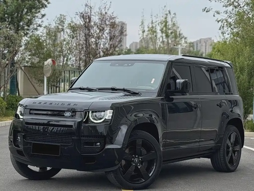Land Rover Defender 2024