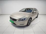 Volvo S60 2019