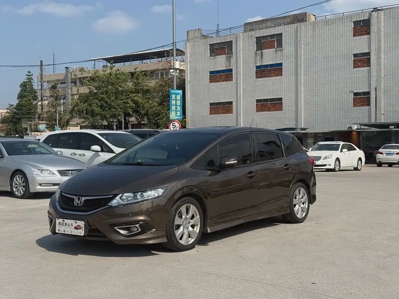 Honda Jade