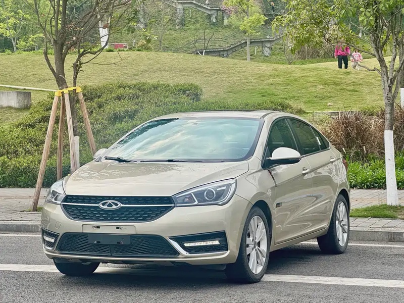 Chery Arrizo 5