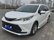 Toyota Sienna 2025