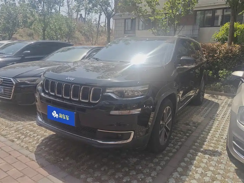 Jeep Grand Commander