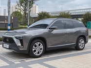 NIO ES8 2021