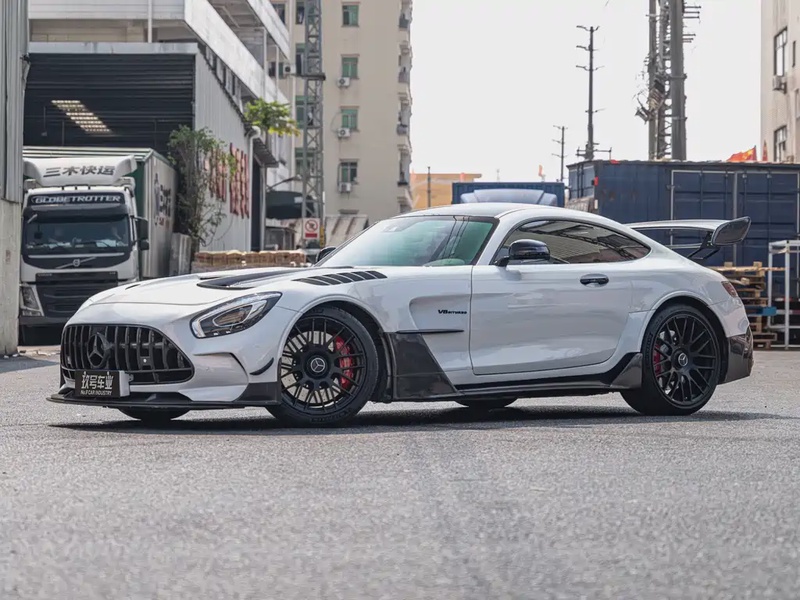 Mercedes-Benz AMG GT