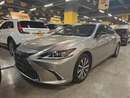 Lexus ES 2020