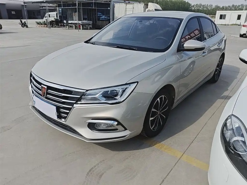 Roewe i5