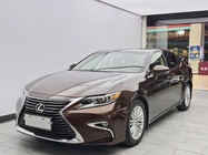 Lexus ES 2017