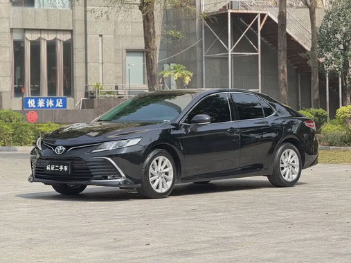 Toyota Camry 2022