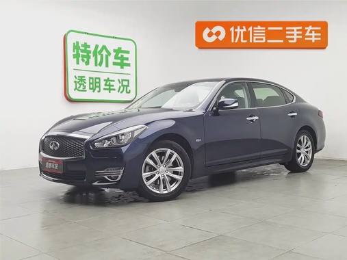 Infiniti Q70 2019