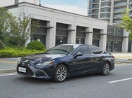 Lexus ES 2020