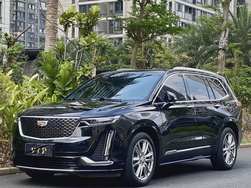 Cadillac XT6