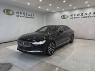 Volvo S90 2025