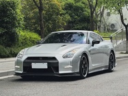 Nissan GT-R 2012