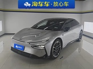 XPeng P7 2025