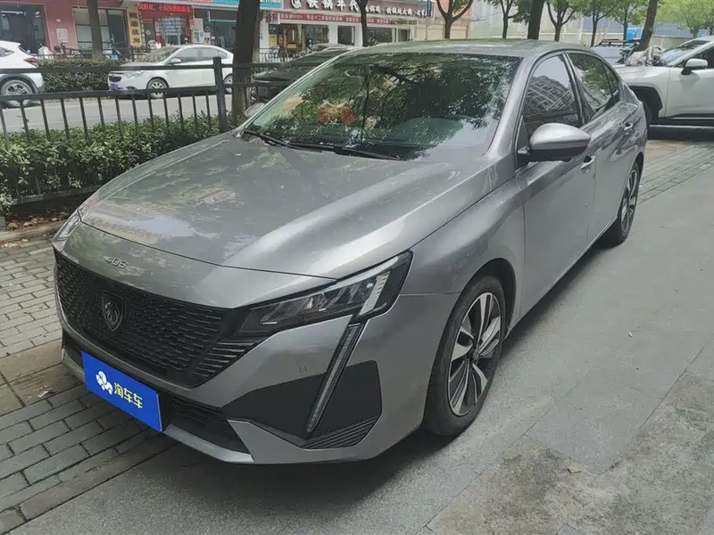 Peugeot 408