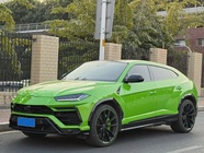 Lamborghini Urus 2021