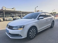 Volkswagen Sagitar 2017