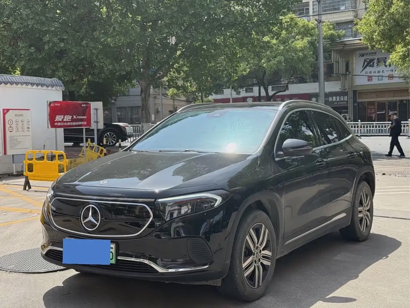 Mercedes-Benz EQA