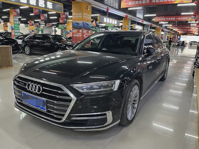 Audi A8