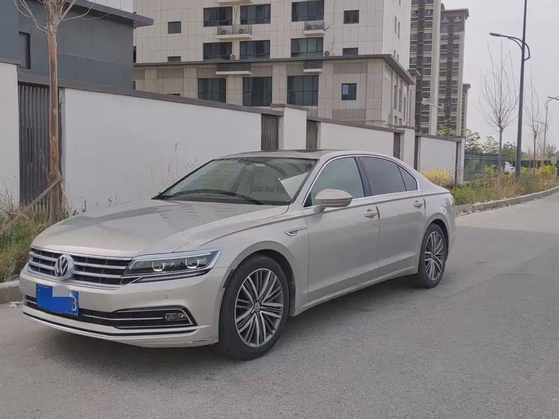 Volkswagen Phideon