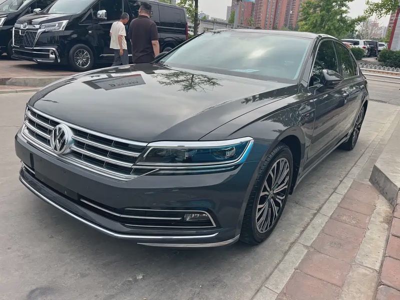 Volkswagen Phideon