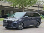 Roewe iMAX8 2022