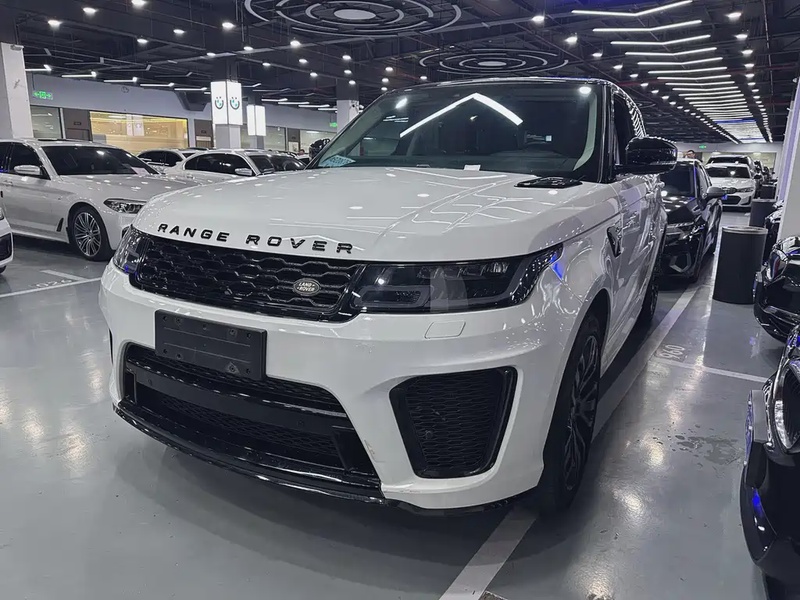 Land Rover Sport