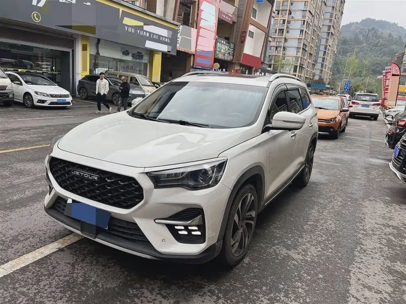 Jetour X90