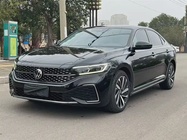 Volkswagen Passat 2022