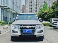 Mitsubishi Pajero 2014