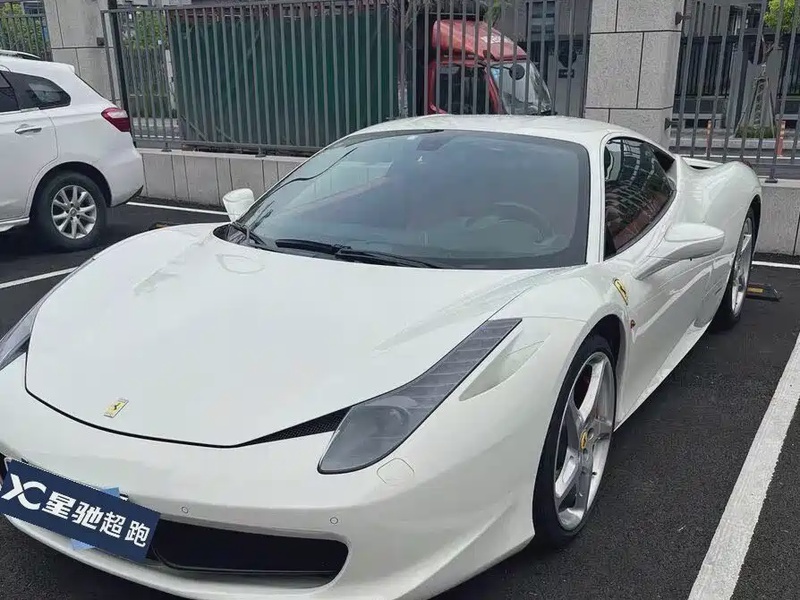 Ferrari 458