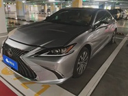 Lexus ES 2023