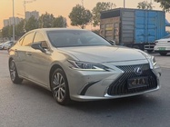 Lexus ES 2021