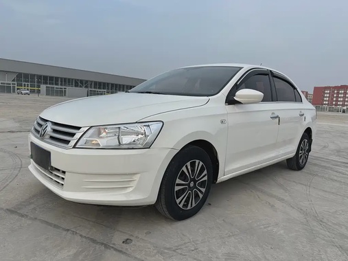 Volkswagen Santana 2014