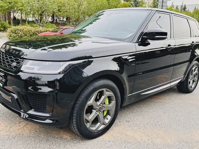 Land Rover Sport