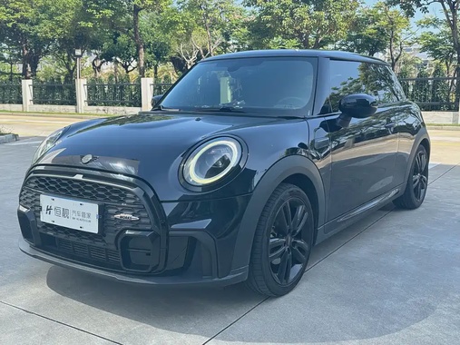 MINI Other 2021