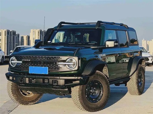 Ford Bronco 2024