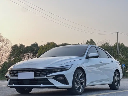 Hyundai Elantra 2026