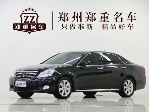 Toyota Crown 2013