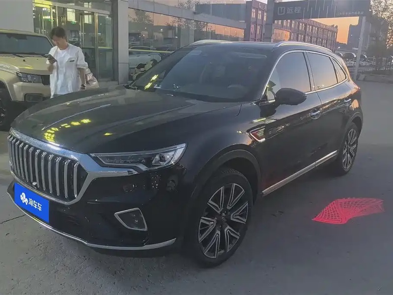Hongqi HS5