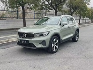 Volvo XC40 2024