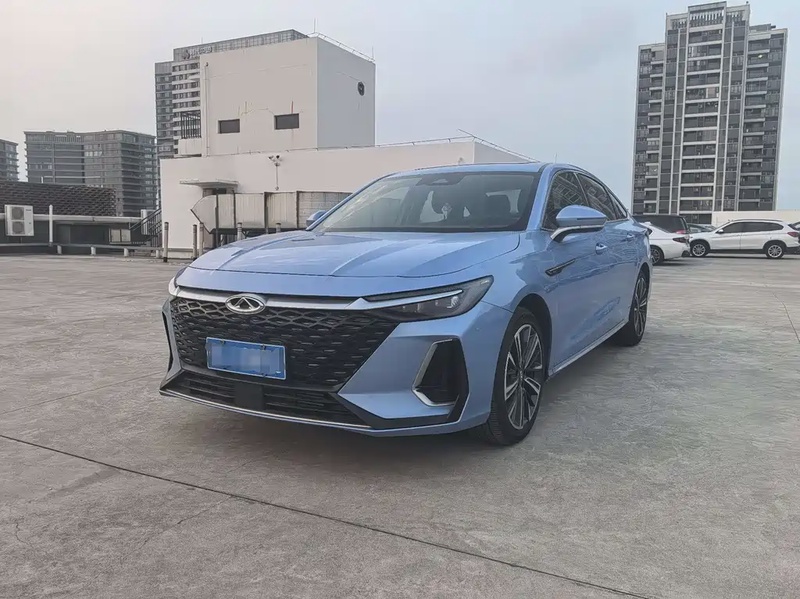Chery Arrizo 8