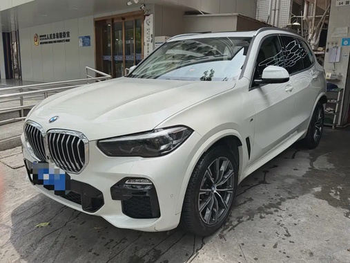 BMW X5 2021