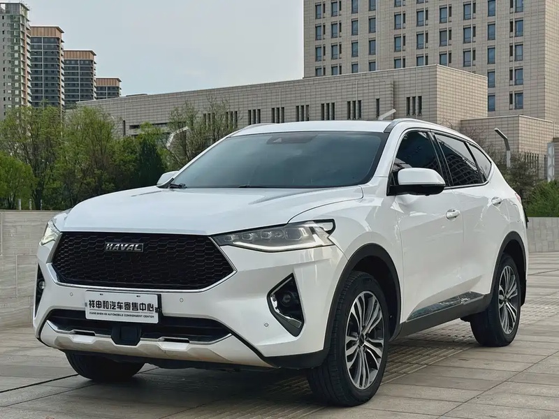 Haval F7