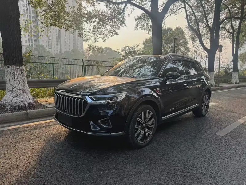 Hongqi HS5