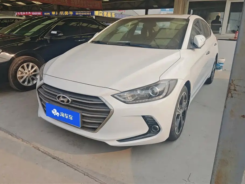 Hyundai Elantra