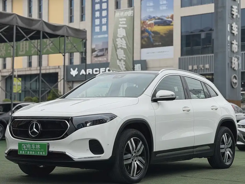 Mercedes-Benz EQA
