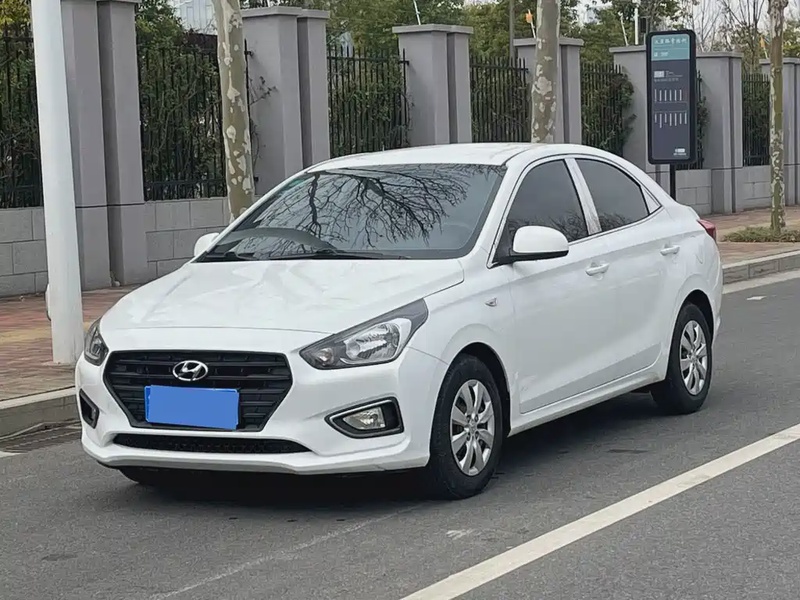 Hyundai Verna