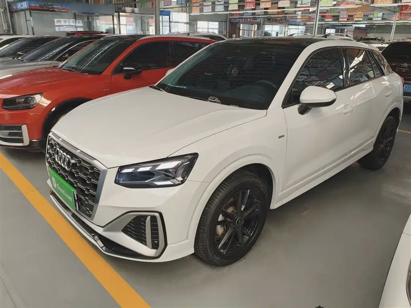 Audi Q2